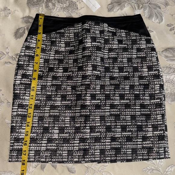 NWT Ann Taylor Tweed Leather Pencil Skirt - Picture 7 of 8